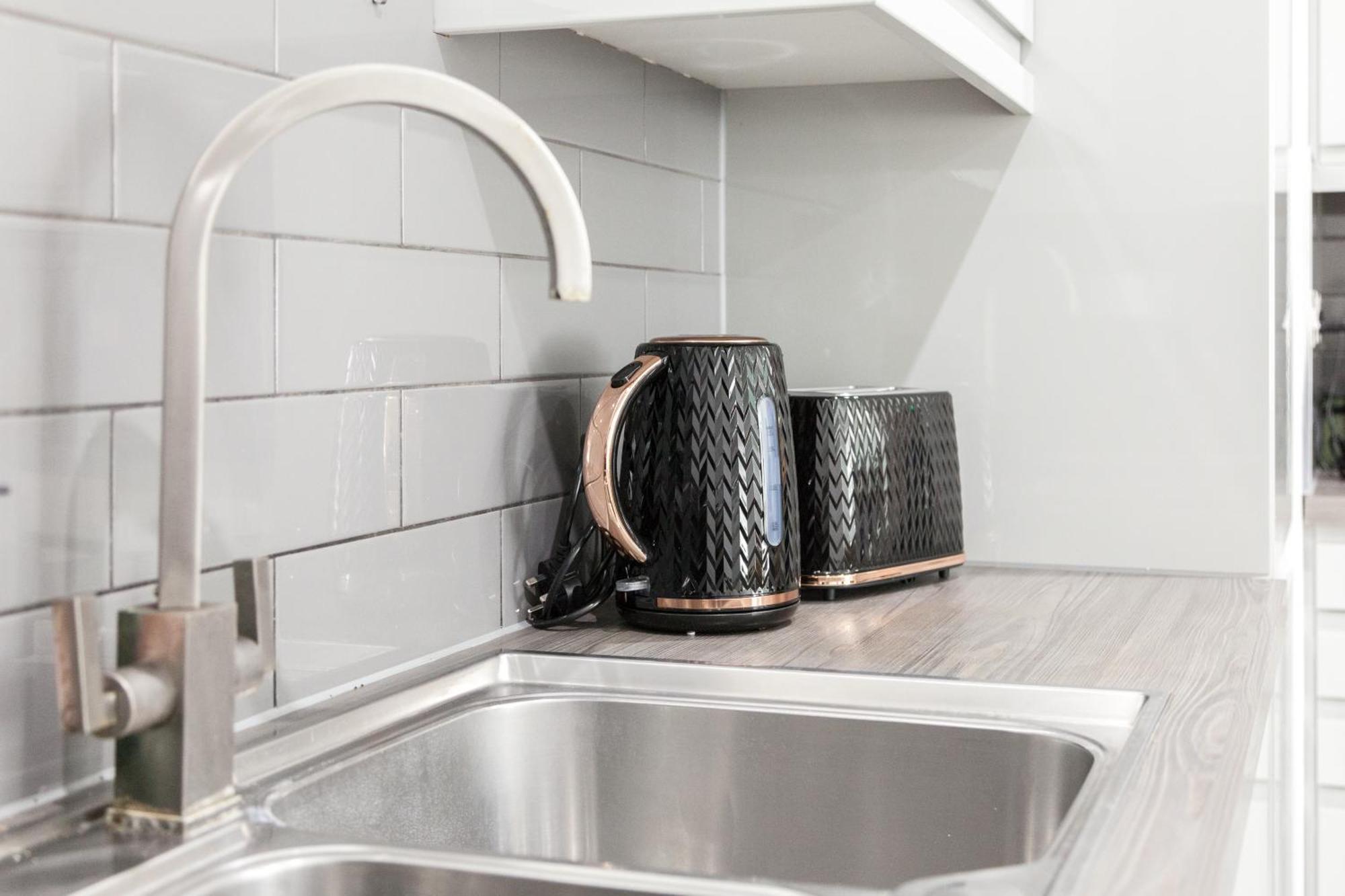 Opulent - 1 Bedroom Centre * Leicester